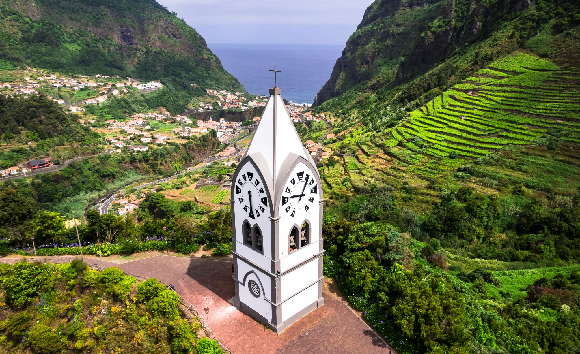 Авіаквитки на прямий чартерний рейс Вільнюс (VNO) - Мадейра (FNC), Португалія, а/к Get Jet Airlines на сезон зима-весна 2026