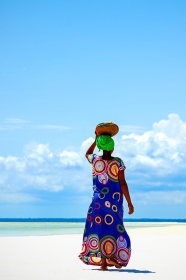 BILETE DE AVION! OFERTE! Tanzania, Iași - Zanzibar - Iași 02.01.2026-12.01.2026 1284 €