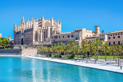 BILETE DE AVION! OFERTE! Spania, Bucureștiul - Palma de Mallorca 20.07.2026 102 &euro;