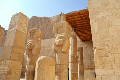 BILETE DE AVION! OFERTE! Egiptul, Cluj-Napoca - Hurghada 25.09.2026 75 &euro;