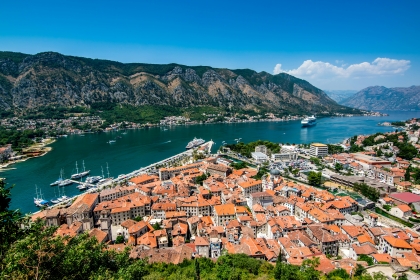 BILETE DE AVION! OFERTE! Muntenegru, Bucureștiul - Podgorica - Bucureștiul 16.06.2026-23.06.2026 282 &euro;