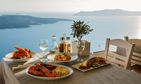 AIR TICKETS PROMOTION! Greece, Warsaw - Santorini 25.05.2025 126 €